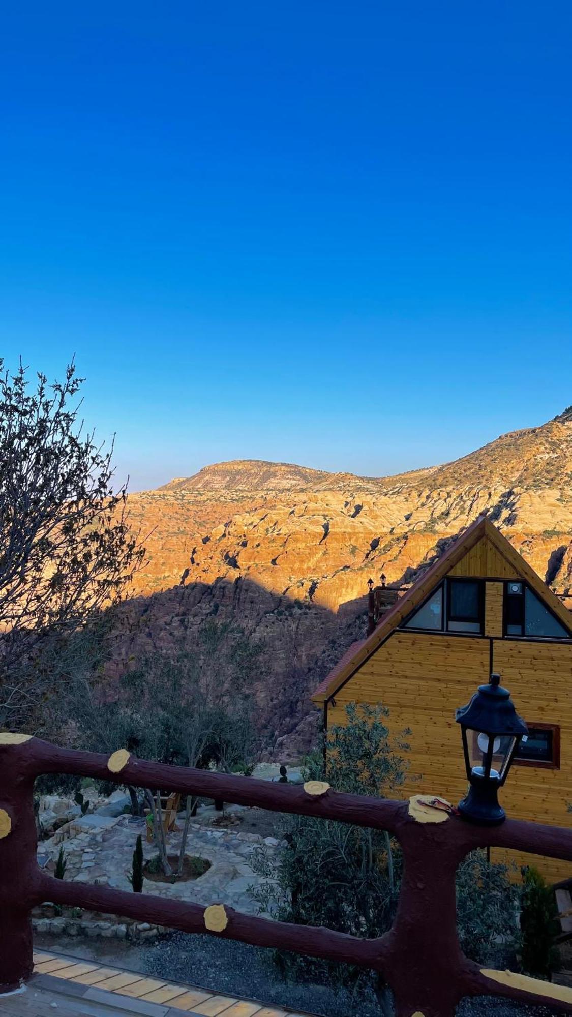 Dana Luxury Huts Hotel Bagian luar foto